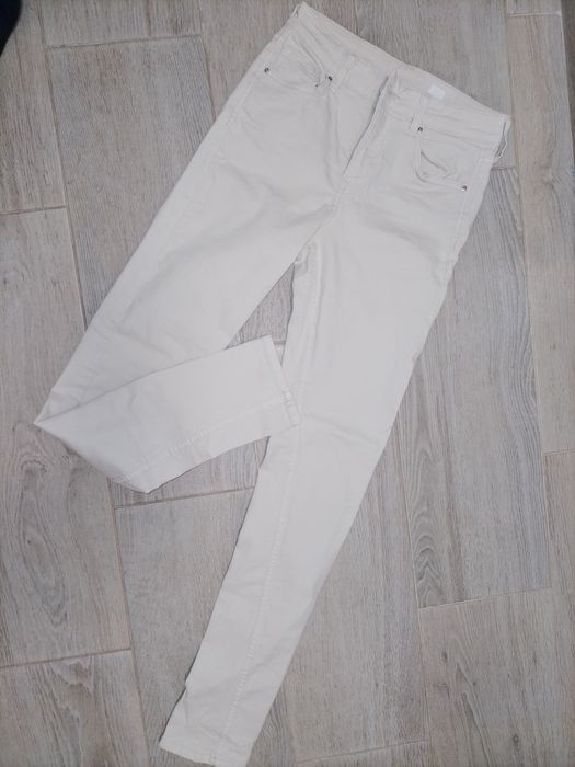 Джинсы скинни р.27