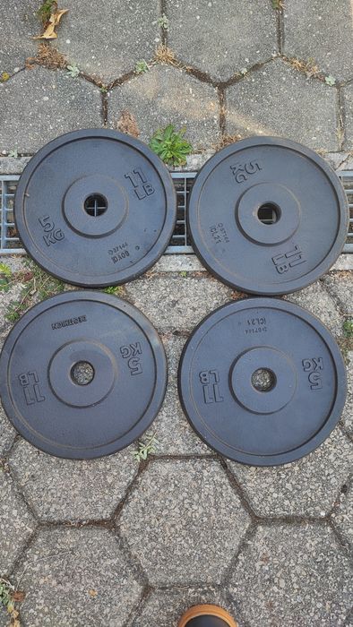 Discos  de 10 kg e de 5 kg, da decathlon