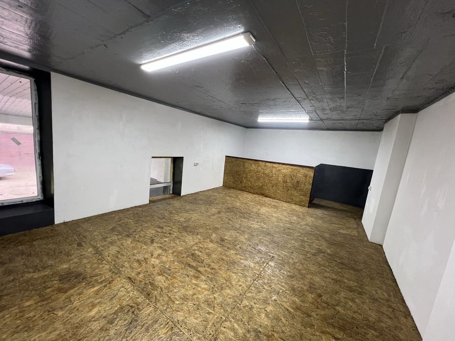 Здається гараж .Південо-Кільцева