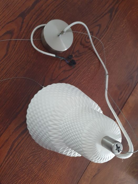 Karlsson Cast Ceramic - sprzedam lampę wiszącą