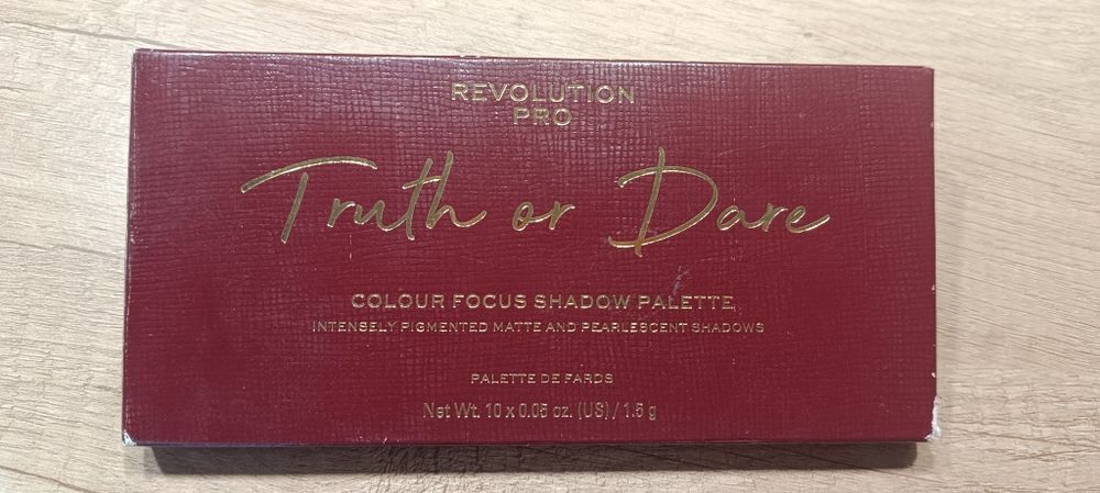 Paletka cieni Revolution Pro Truth or Dare
