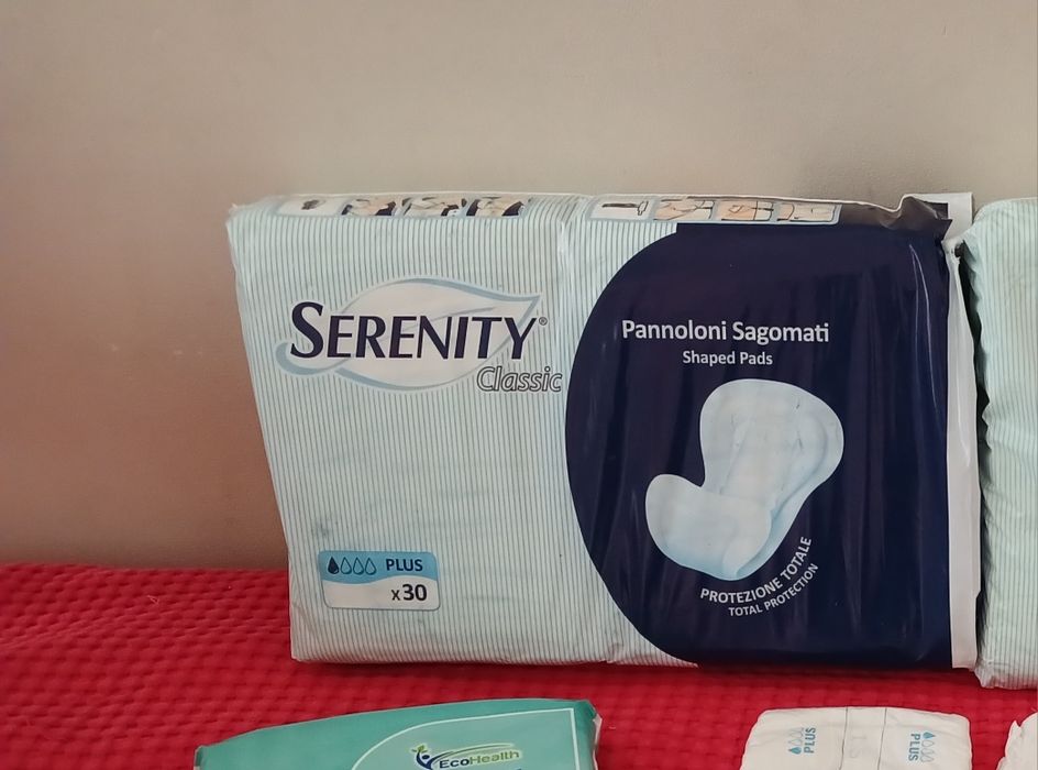 Пеленки прокладки подгузники памперсы