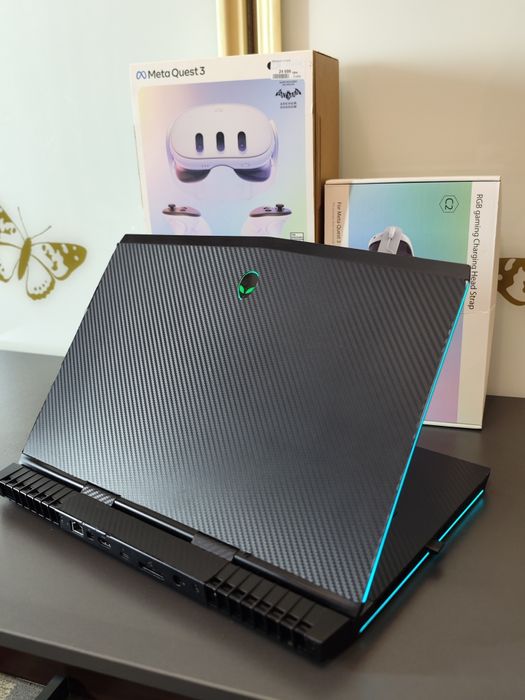 Ігровий ноутбук Alienware 15 R3 / GTX 1060 / 2 SSD