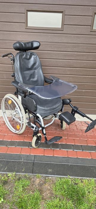 Wózek inwalidzki Invacare Rea