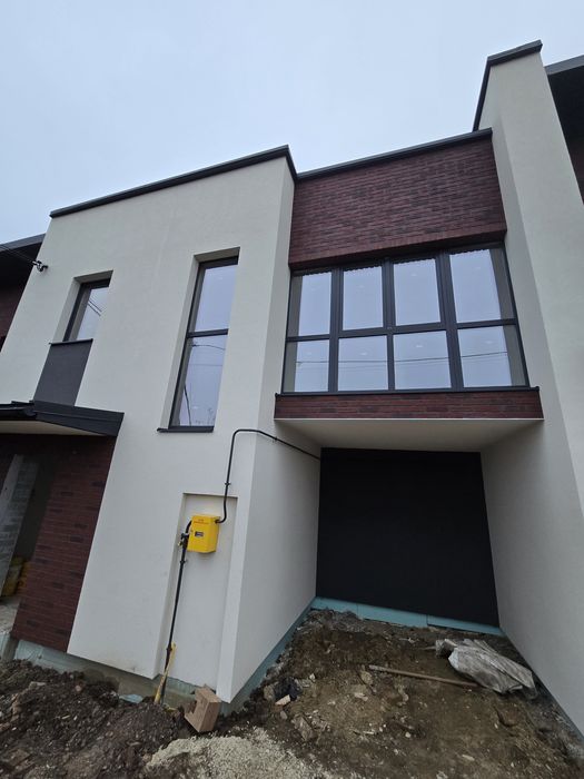 Продам котедж.100 м2.м. Коломия