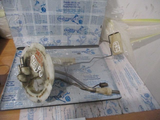 Boia combustível NISSAN Vanette Cargo (HC23)