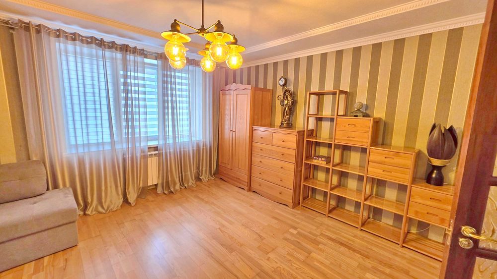 КЛАСИЧНА 3 кім кв в ІТАЛІЙСЬКОМУ стилі. Працюємо по Держпрограмі.