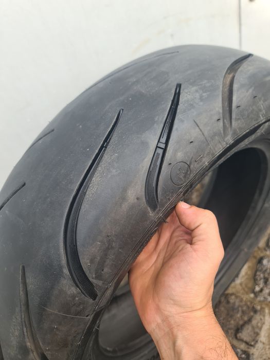 Pneu Michelin 180/65 b16