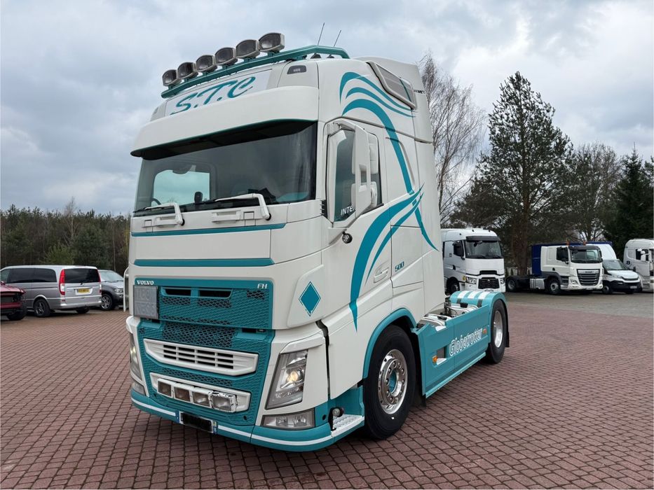 Volvo FH 500 *GLOBETROTTER* NA PODUCHACH* KLIMA POSTOJOWA* NAVI* LODÓWKA* KOŁA NOWE* XENON* HYDRAULIKA DWUOBWODOWA* OBSZYTY ŚRODEK* Z FRANCJI  FH 500 *GLOBETROTTER* Klima Postojowa* NAVI* LODÓWKA*