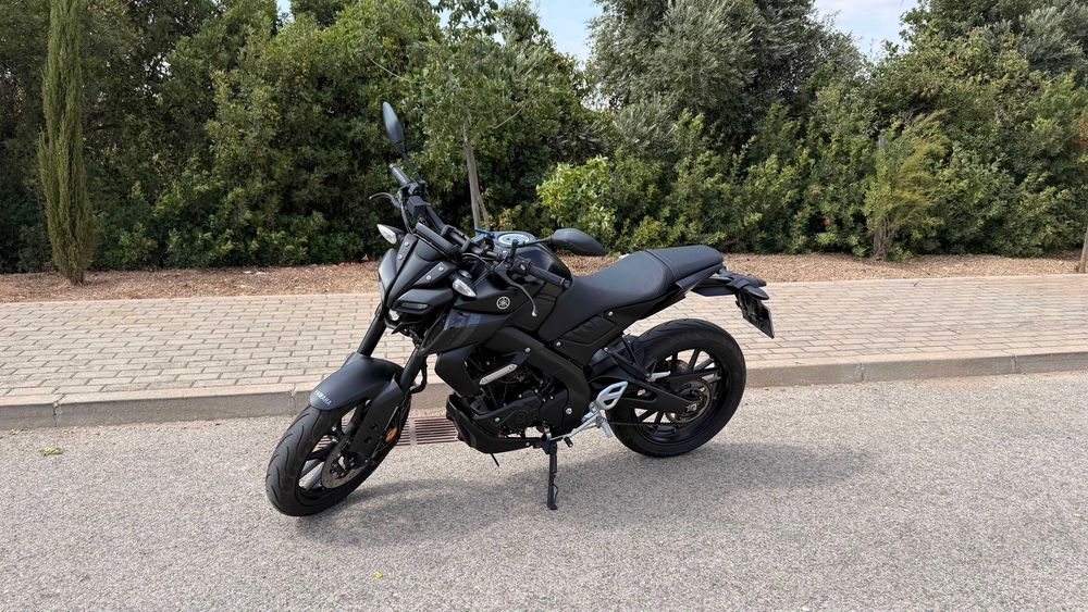 YAMAHA MT125 2024