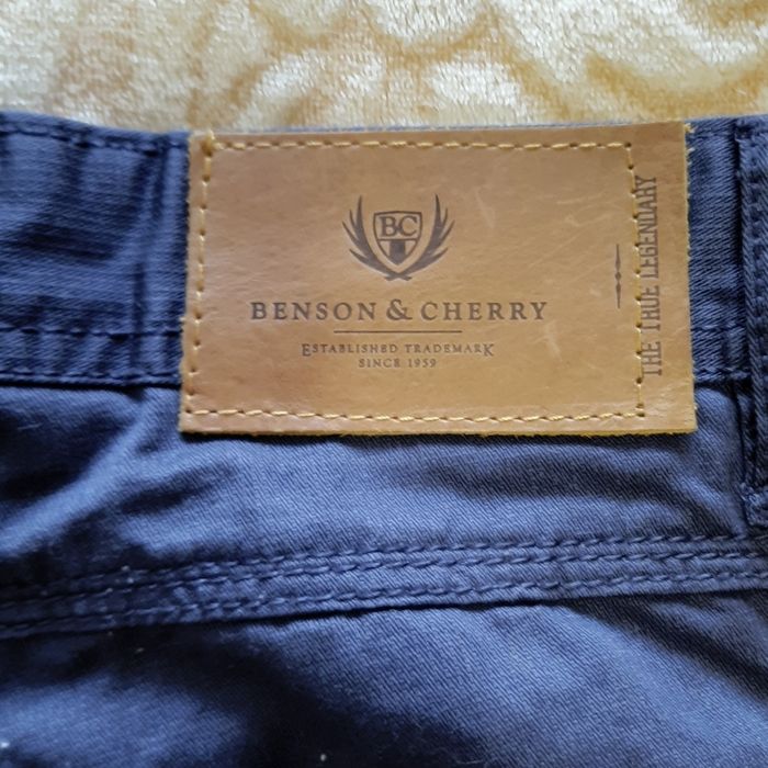 Нові шорти чоловічі від Benson&Cherry