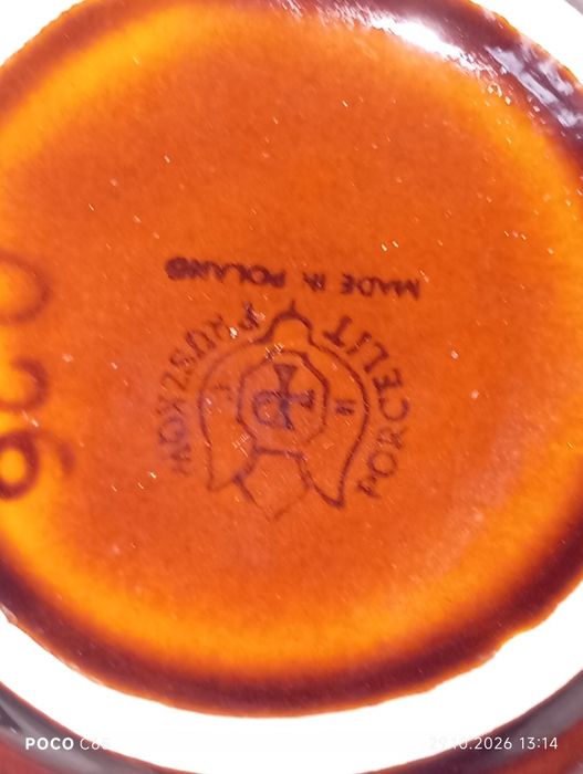 Cztery filiżanki porcelit pruszkow