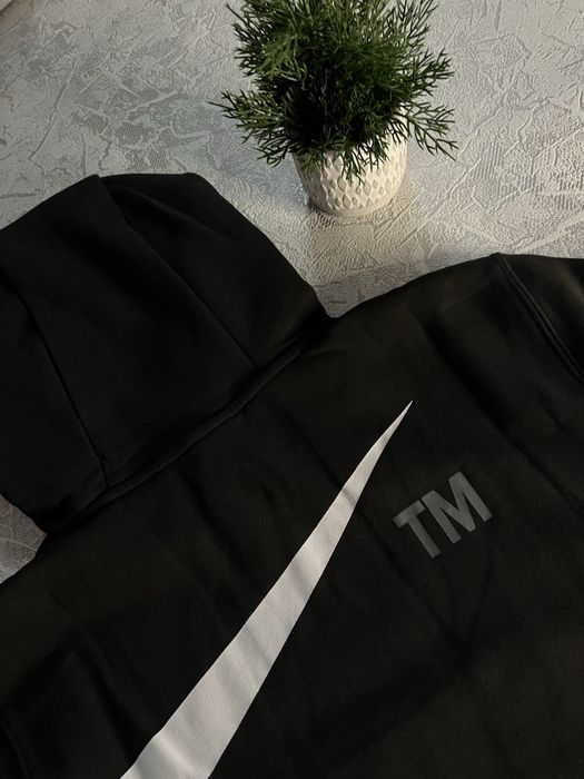 Худі чоловіче Nike Sportswear Swoosh Black