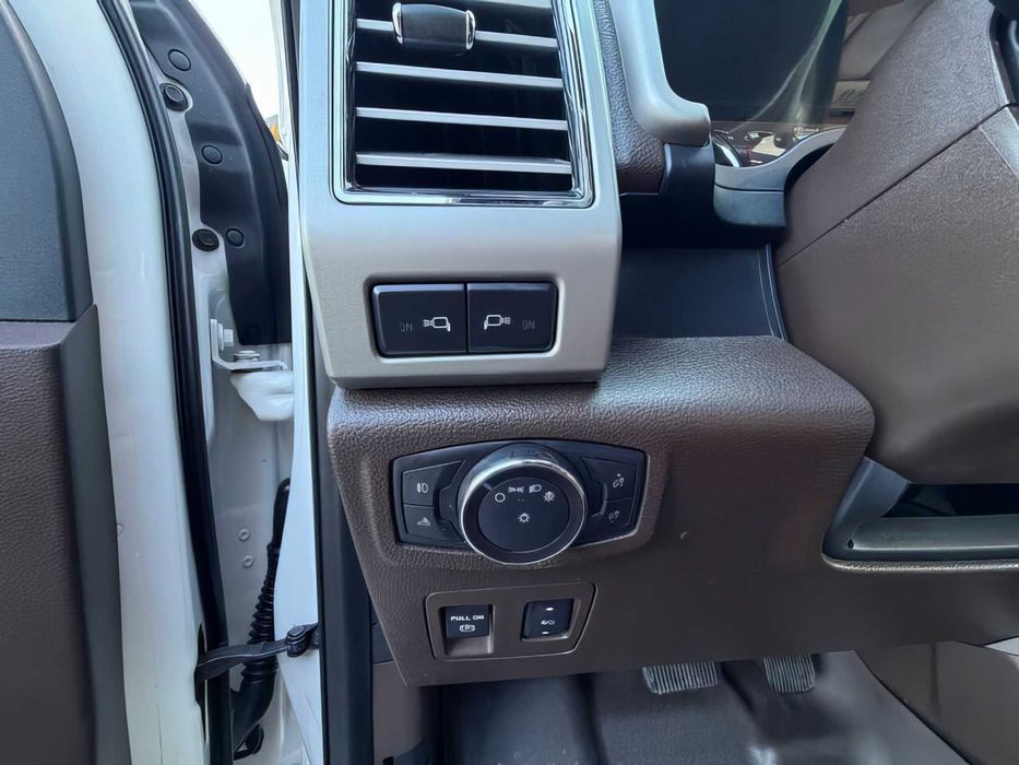 Ford F-150 King Ranch      2018