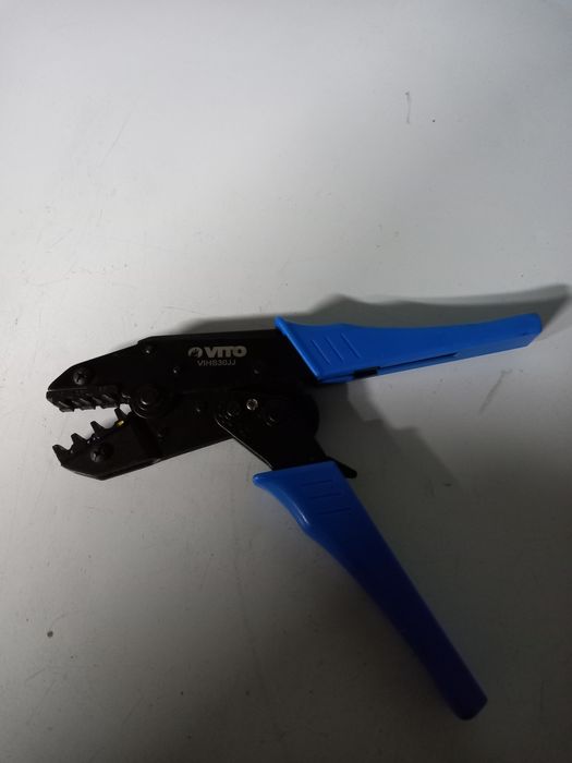 Alicate cravar terminais  marca vito