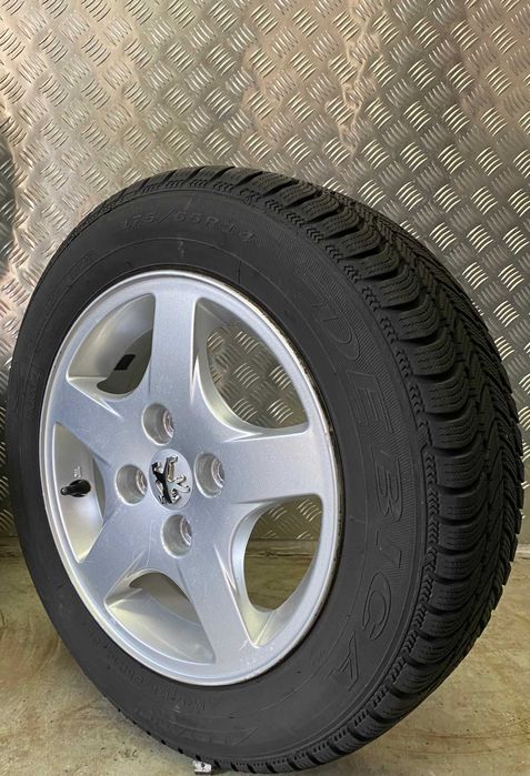 Koła Peguot 106, 205, 306, 4x108 Debica 175/65R14 Adax Koźle
