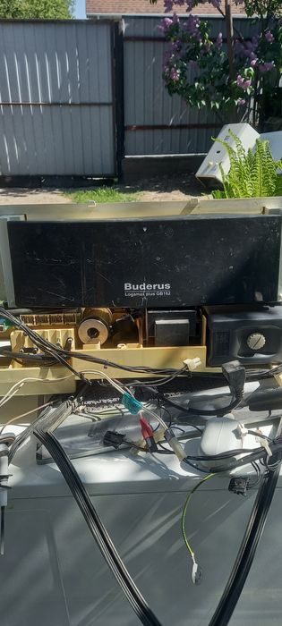 Котел  Buderus на запчастини