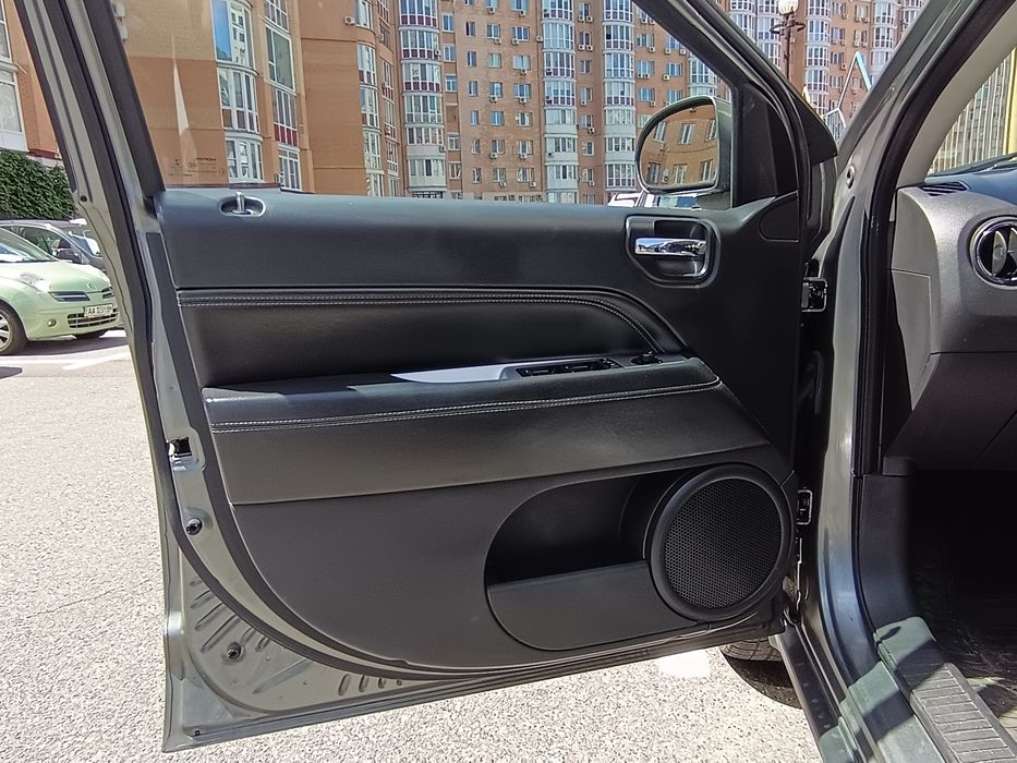 Jeep Compas 2.4 газ/бензин