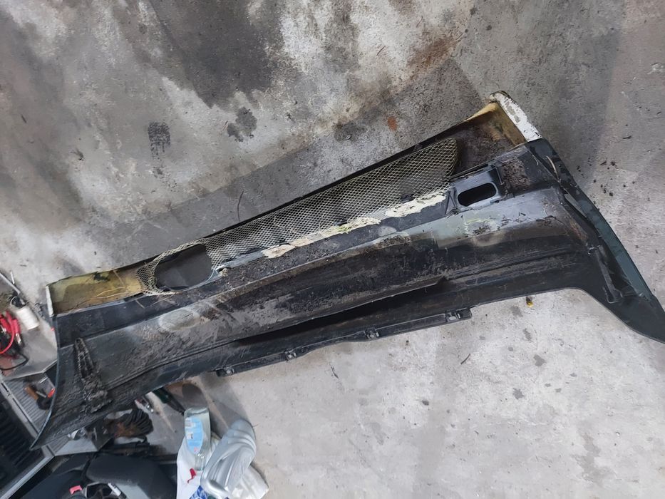 VW Golf III MK3 zderzak tyl tylny oryginał z dokładką dolną /tuning/