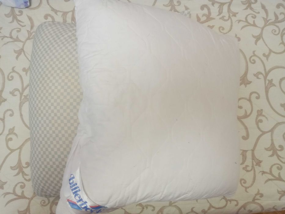 Продам подушки перьевые