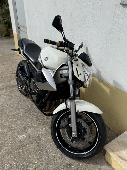 Yamaha XJ6 600 – 2010 – Excelente Estado – Pronta a Andar
