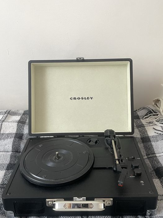 Програвач Crosley
