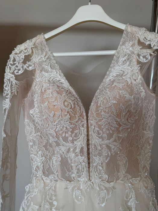 Продаю Дизайнерську Весільну сукню