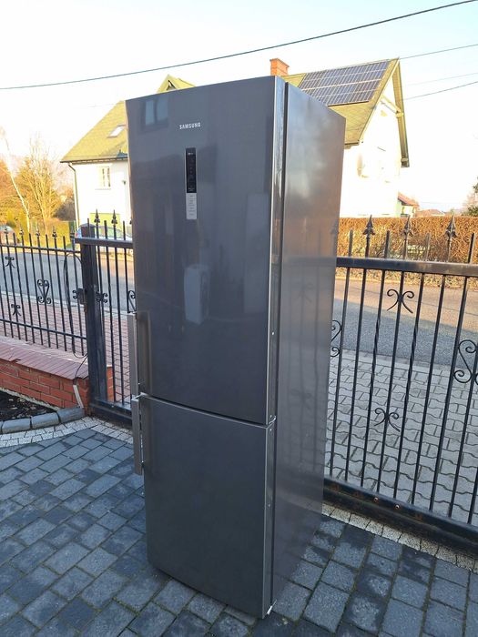 Lodówka Samsung 192 cm No Frost A++ srebrna