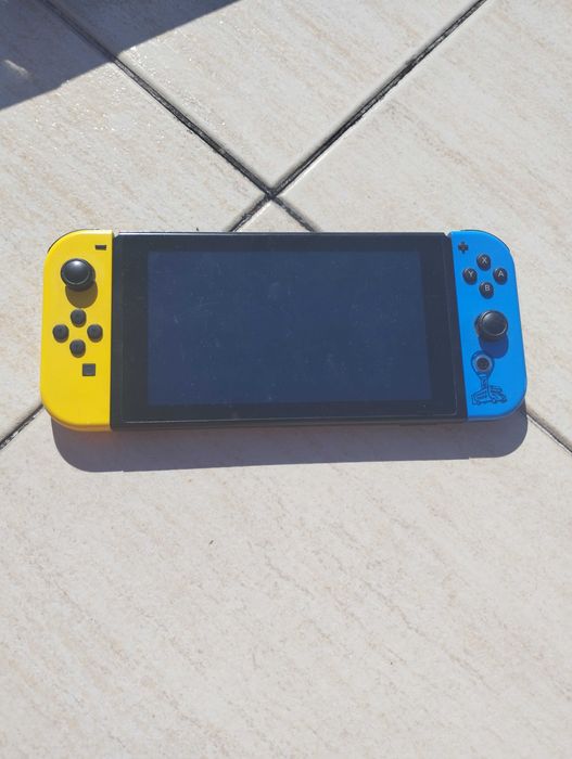 Nintendo Switch V2 Edição Especial Fortnite Completa