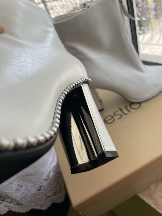 Череки на каблуці  estro 38