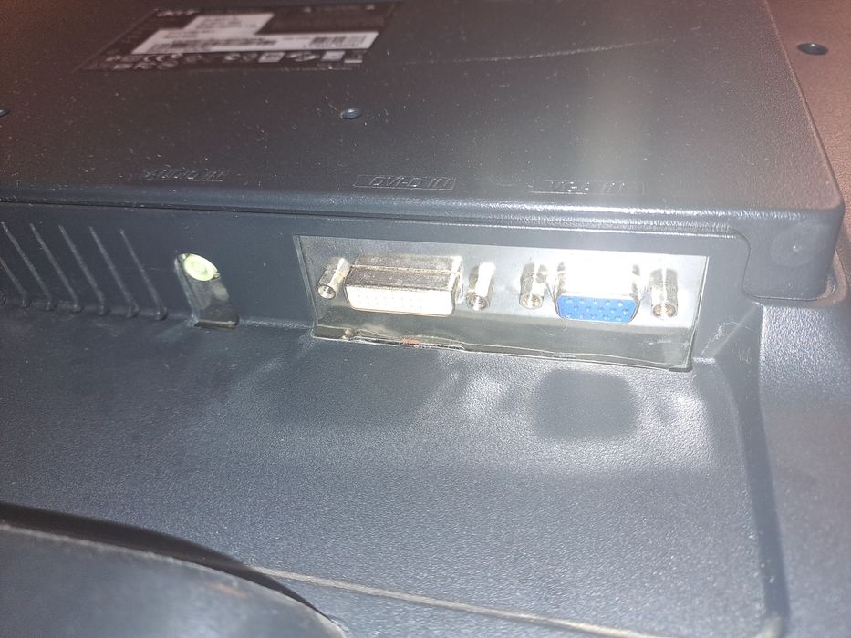 Монітор Acer AL1917 

Діагональ екрану 19
Роздільна здатність екрана