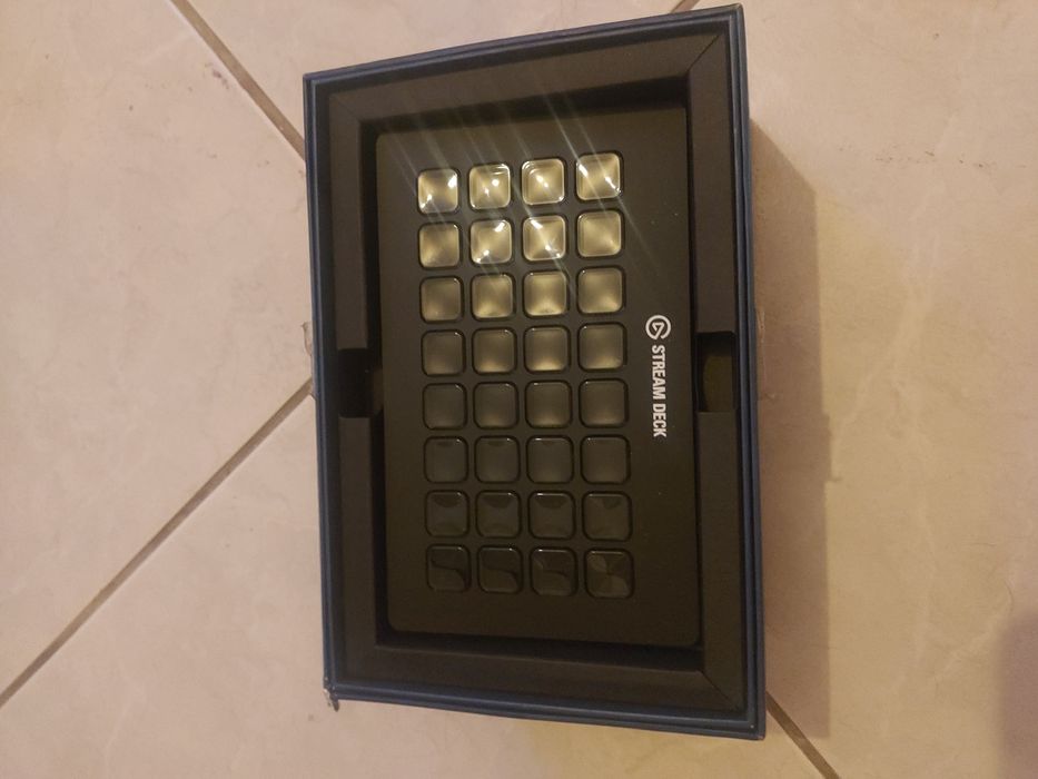 Stream Deck XL como Novo.