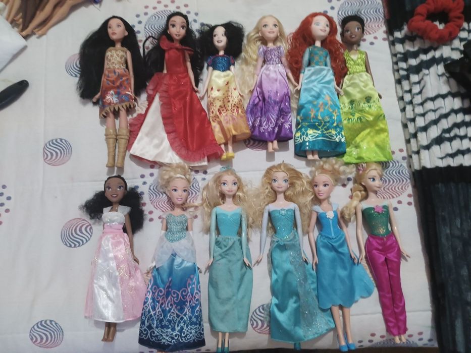 12 bonecas princesas