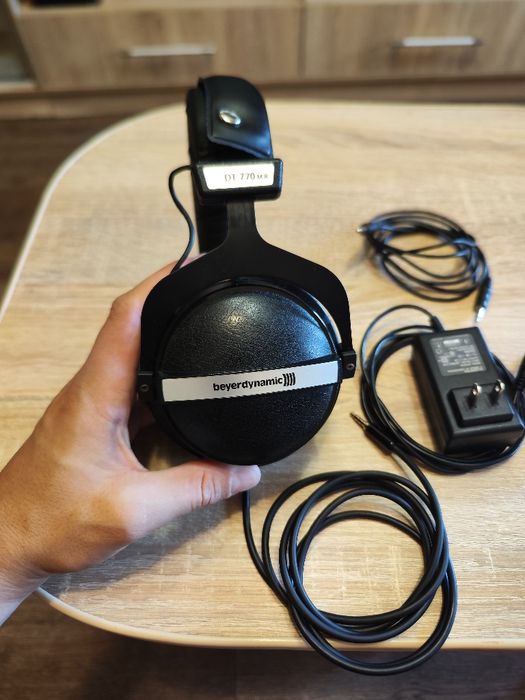 Продам наушники Beyerdynamic DT 770 M + усилитель FiiO E9