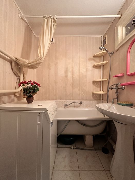 Продам 2 к квартиру в центрі міста. 2 поверх