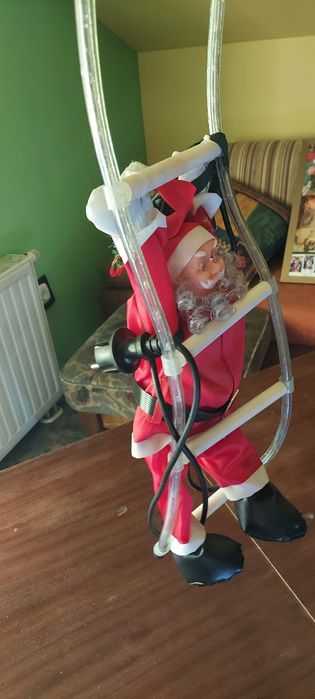 Św mikołaj na drabince podświetlany 68cm