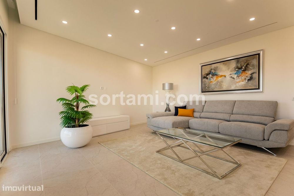 Apartamento T1 Venda em Quarteira,Loulé — Quarteira, Faro
