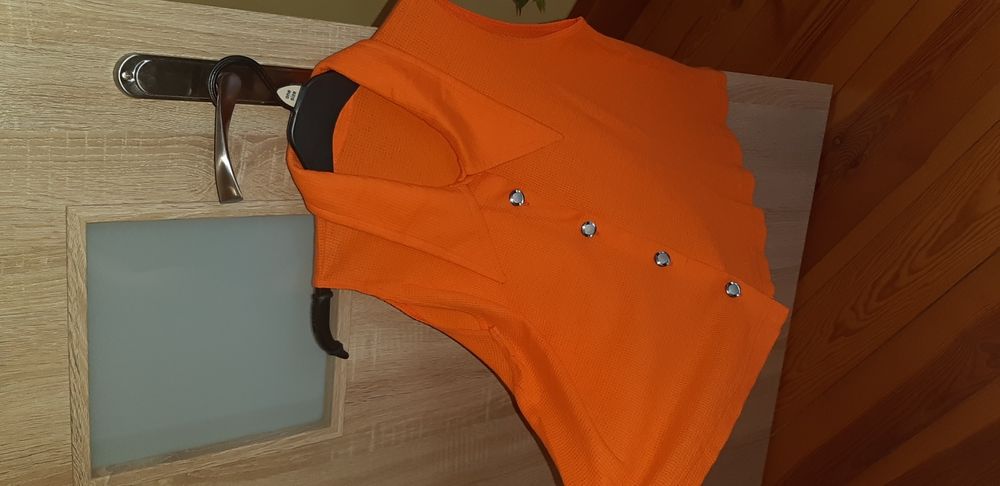Bluzka rozkloszowana na lato Nowa. Może być ciążowa