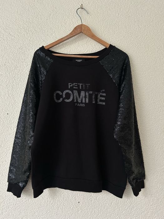 Bluza z Mango, cekinowe rekawy