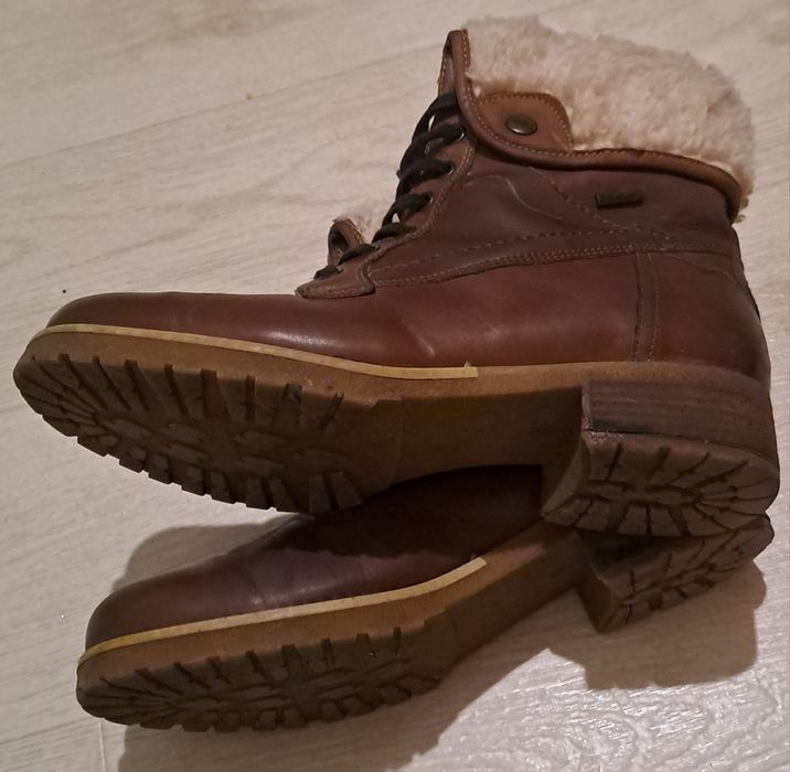 Натуральні шкіряні на холодну осінь, теплу зиму