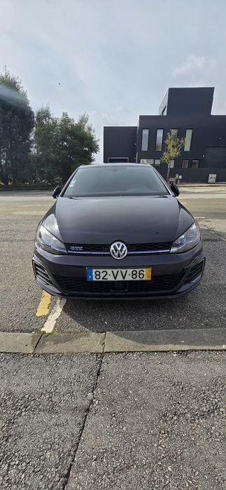 Volkswagen Golf GTE Poucos Km