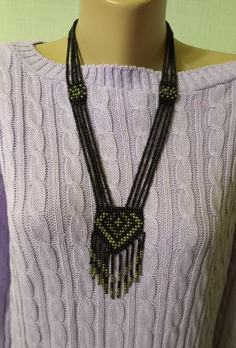 Гердан ручної роботи з бісеру