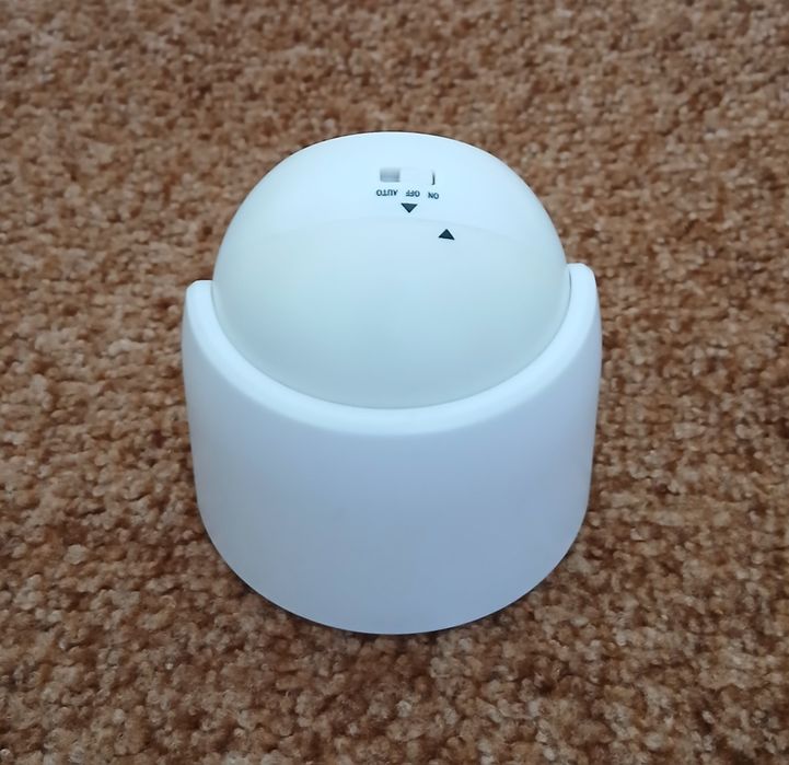 Нічник із датчиком руху.Ночник на батарейках світлодіодний.