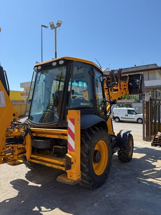 Екскаватор навантажувач JCB 3CX DIGMASTER, 2018 р. 2730 мотогодин. З ПДВ