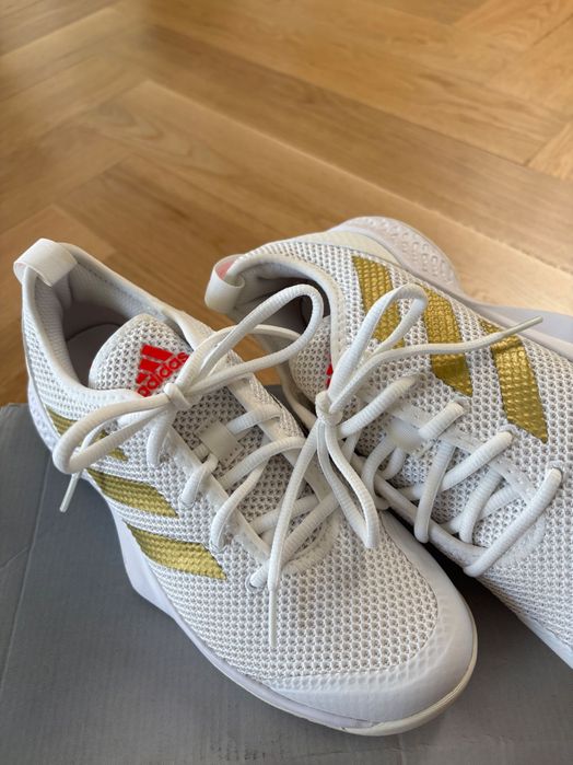 Adidas padel/tennis trainers