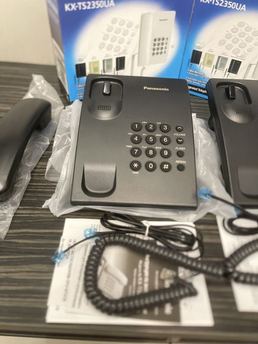 Телефон Panasonic KX-TS2350UA