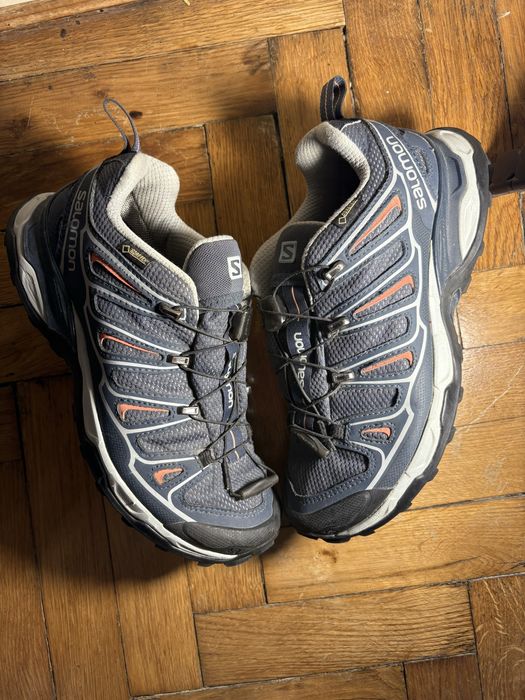 Жіночі Трекінгові кросівки для міста Salomon X Ultra GTX в розмірі 38