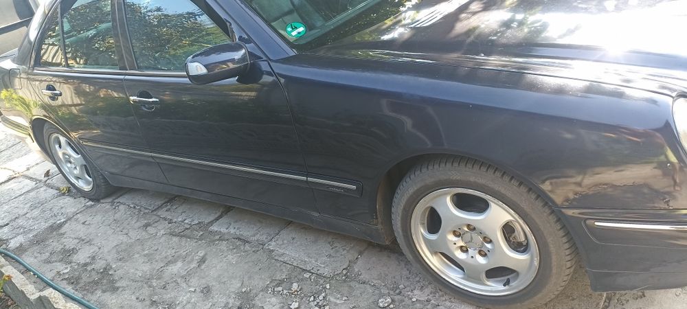 продам mercedes.