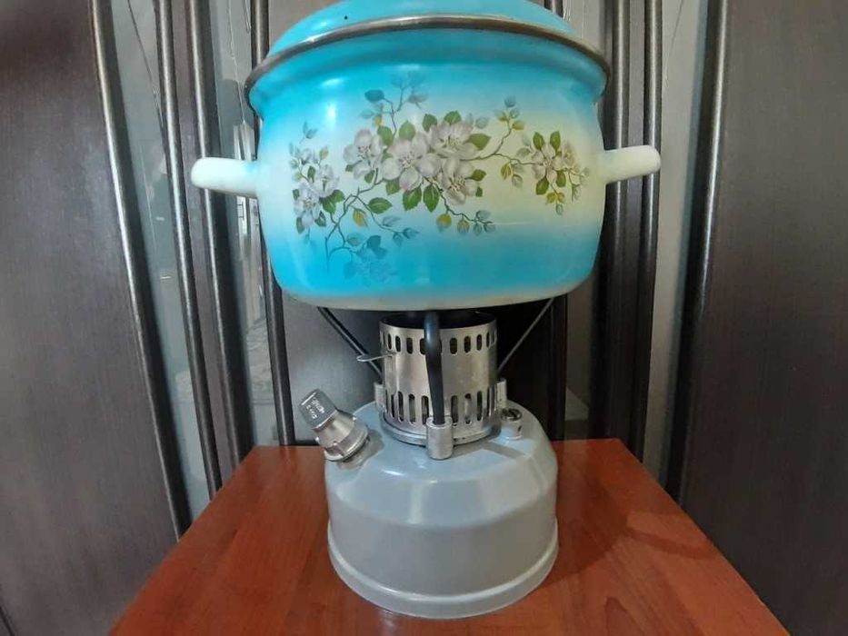 Примус туристический ШМЕЛЬ 4 - прошлий век.