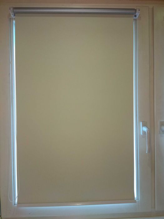 Roleta okienna materiałowa termo jednostronna 56x120